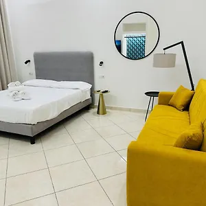 https://garibaldi-118-luxury-apartment.hotels-amalfi.com